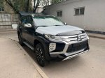  MITSUBISHI Montero Sport photo 2